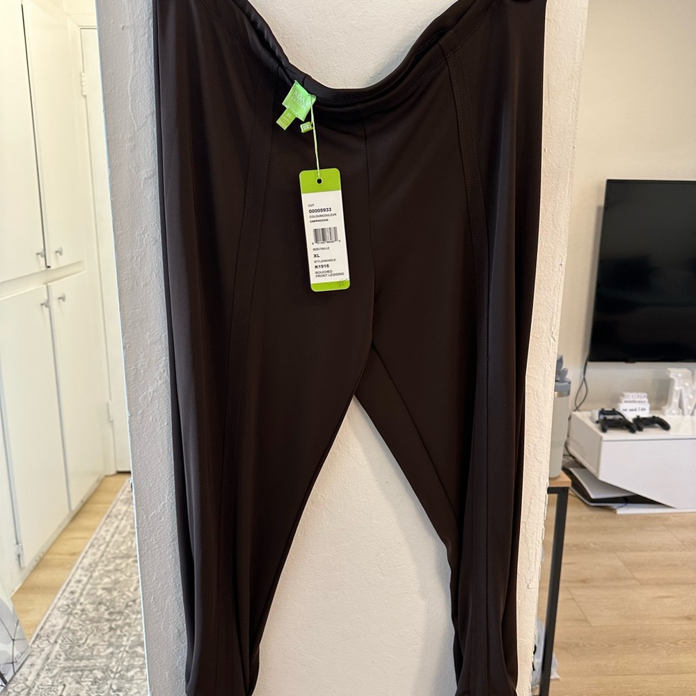 Dark Brown Stretchy Leggings